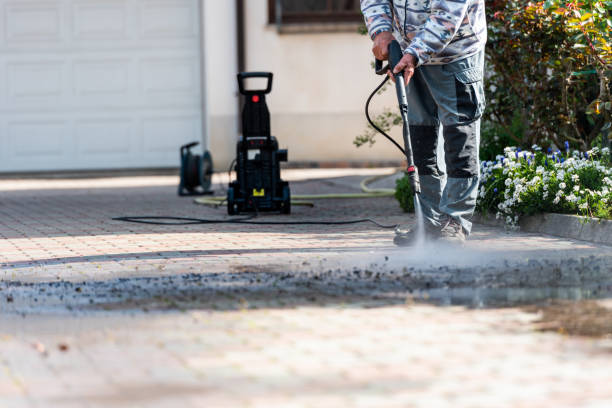 Why Choose Our Certified Pressure Washing Experts for Your Project Needs in New Canaan, CT?