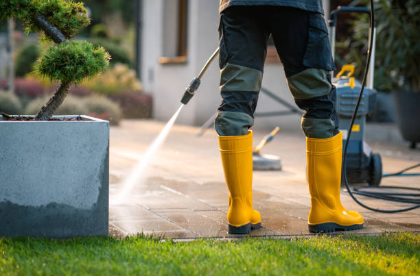 Best Residential Pressure Washing Services  in New Canaan, CT